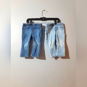 OshKosh B'gosh 2 Pair Girl's Baby Jeggings Dark & Light Wash Size 9 Months